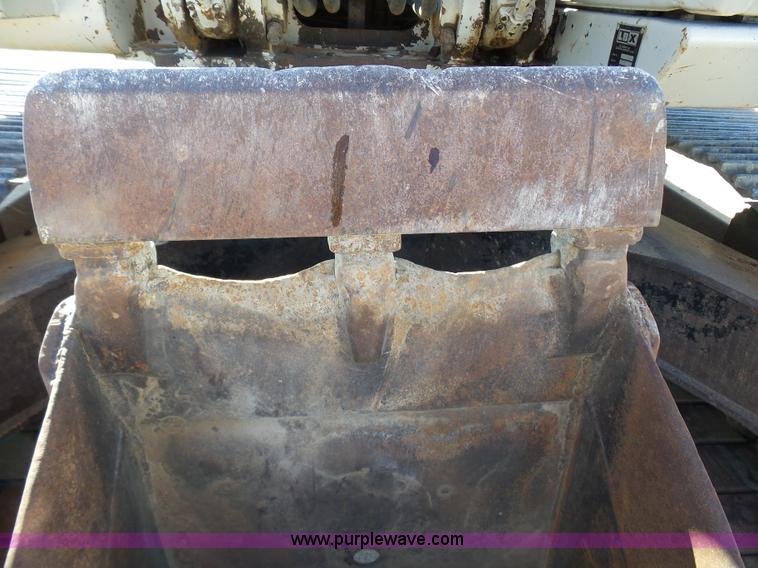 image for item L1514 2006 Link Belt 240L long reach excavator