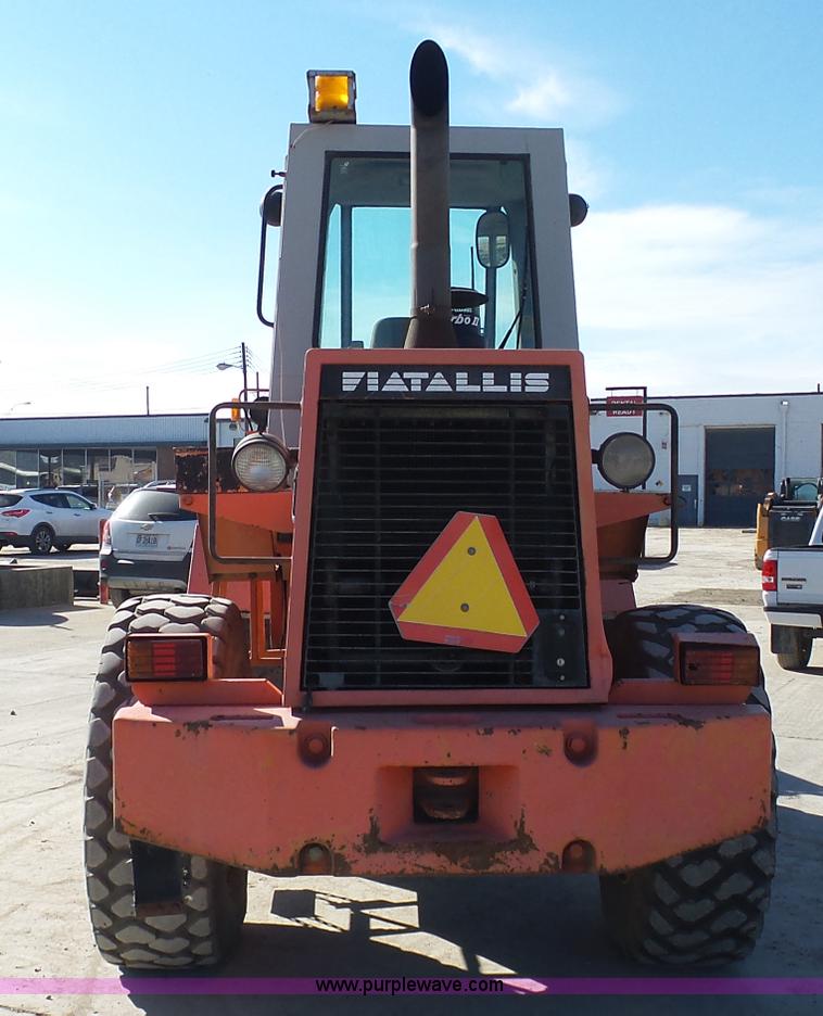 image for item L3012 1996 Fiat-Allis FR100 wheel loader