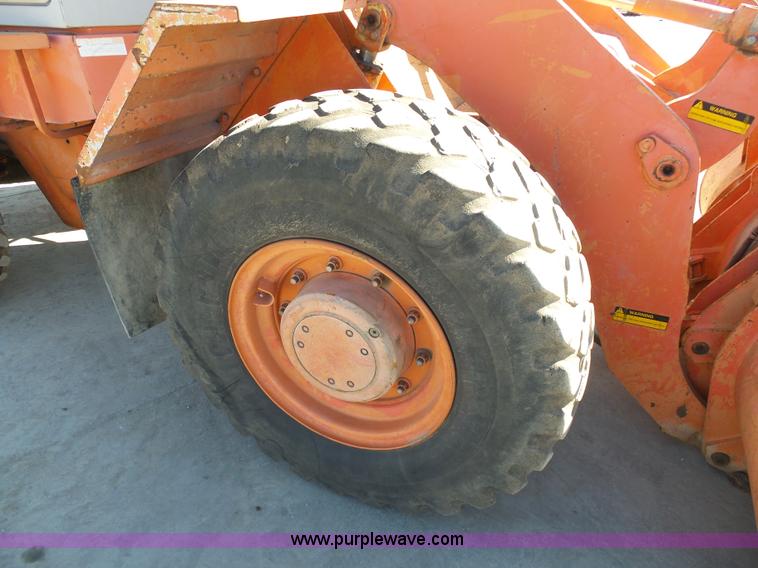 image for item L3012 1996 Fiat-Allis FR100 wheel loader