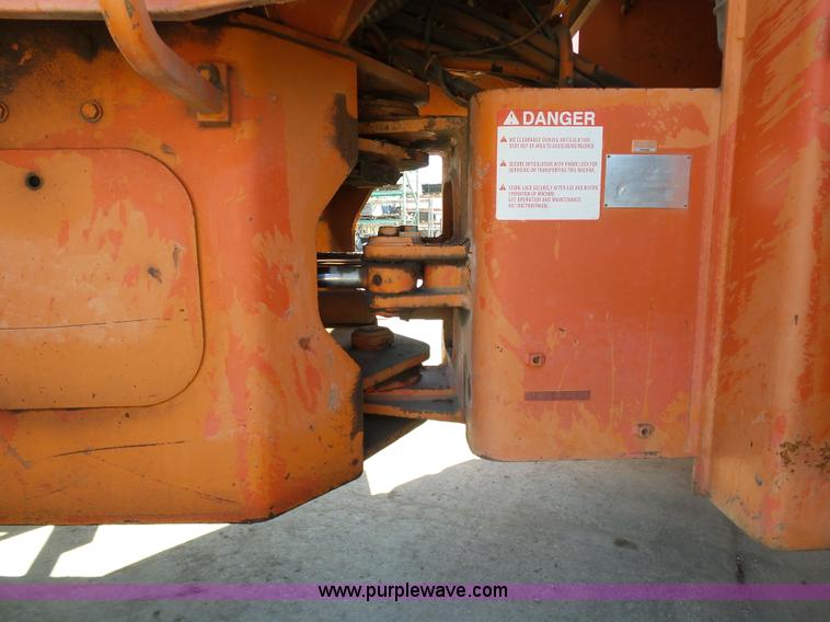 image for item L3012 1996 Fiat-Allis FR100 wheel loader