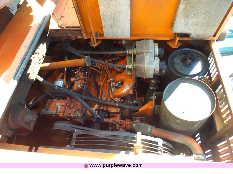 image for item L3012 1996 Fiat-Allis FR100 wheel loader