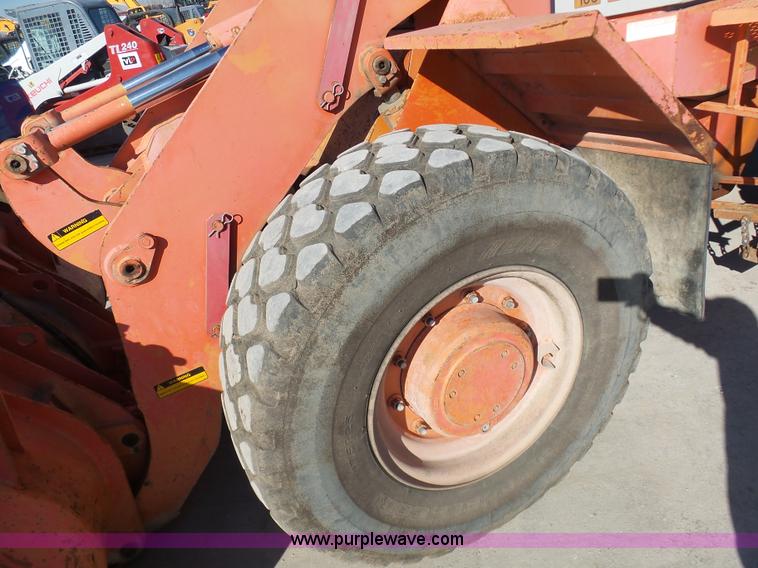 image for item L3012 1996 Fiat-Allis FR100 wheel loader