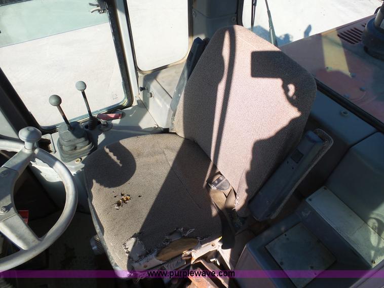 image for item L3012 1996 Fiat-Allis FR100 wheel loader