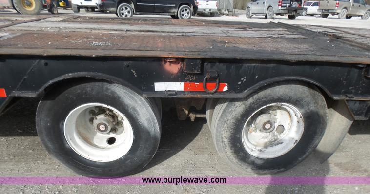 image for item L5405 1988 Muv-All 4860FT drop deck trailer