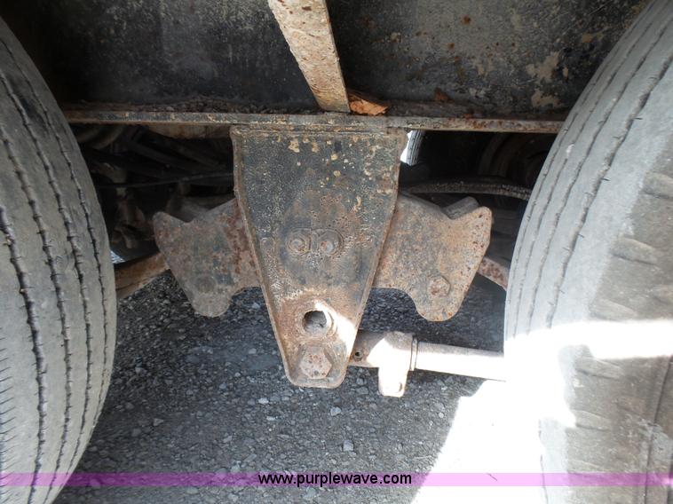 image for item L5405 1988 Muv-All 4860FT drop deck trailer