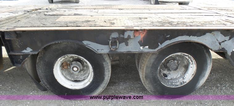 image for item L5405 1988 Muv-All 4860FT drop deck trailer