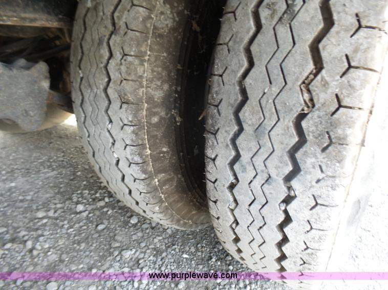 image for item L5405 1988 Muv-All 4860FT drop deck trailer