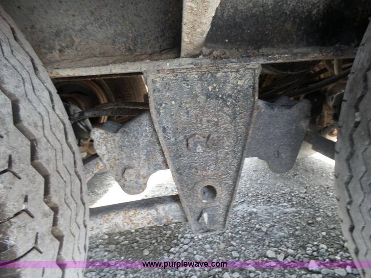 image for item L5405 1988 Muv-All 4860FT drop deck trailer