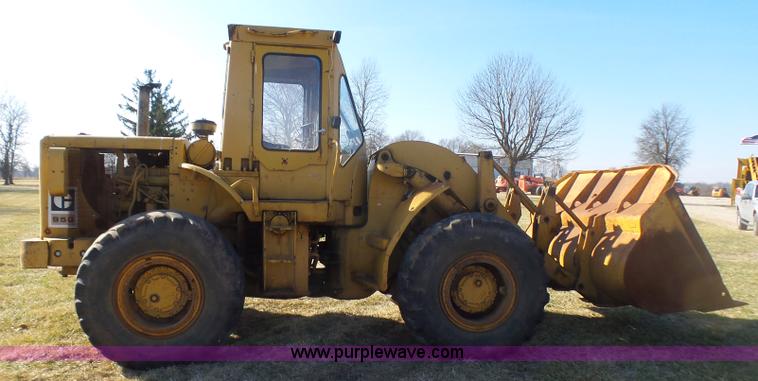 image for item L5412 1969 Caterpillar 950 wheel loader