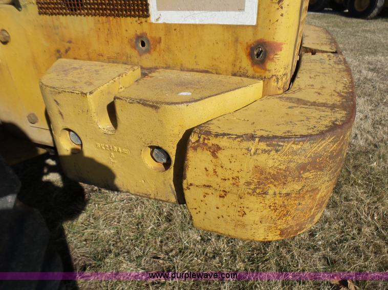 image for item L5412 1969 Caterpillar 950 wheel loader