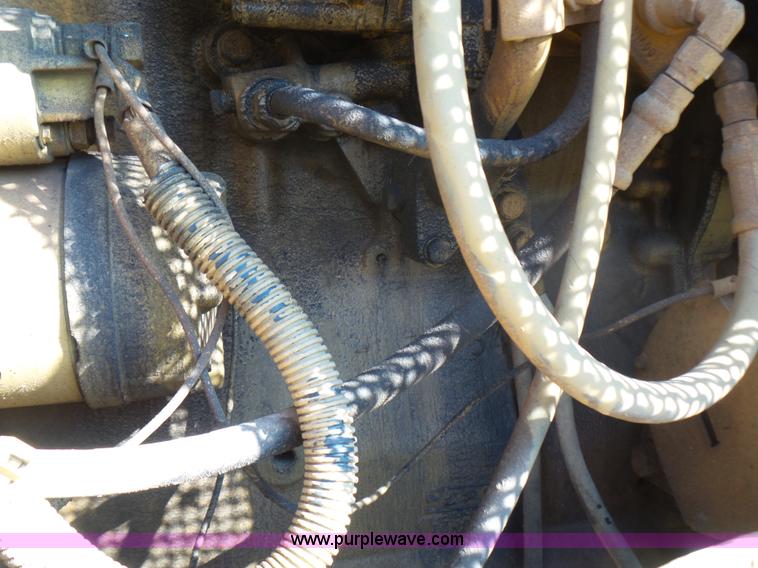 image for item L5412 1969 Caterpillar 950 wheel loader