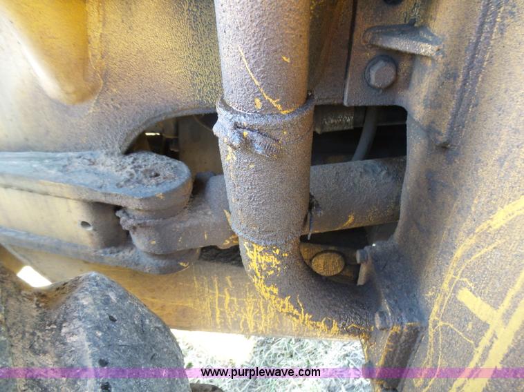 image for item L5412 1969 Caterpillar 950 wheel loader