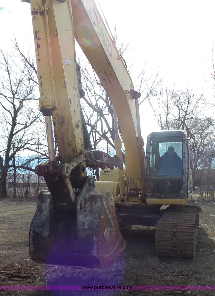 image for item L5413 2002 Kobelco SK210LC excavator