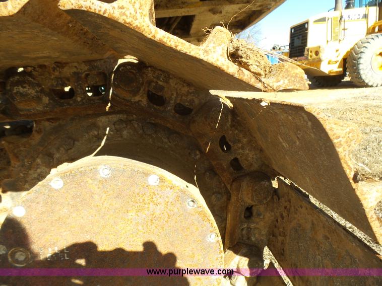 image for item L5413 2002 Kobelco SK210LC excavator