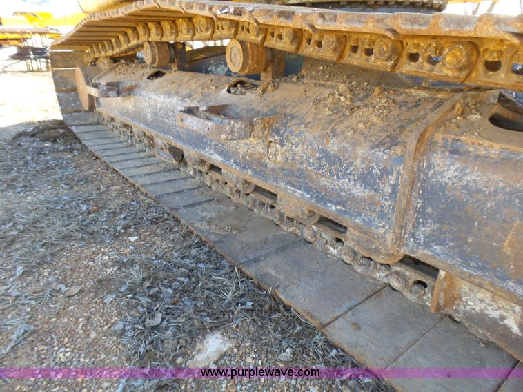 image for item L5413 2002 Kobelco SK210LC excavator