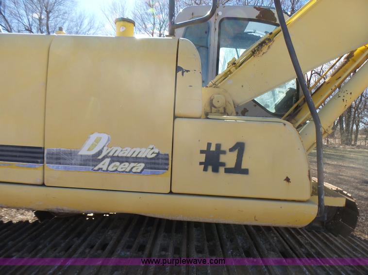 image for item L5413 2002 Kobelco SK210LC excavator