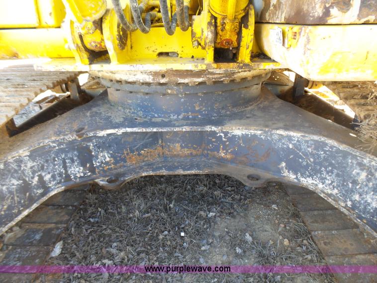 image for item L5413 2002 Kobelco SK210LC excavator
