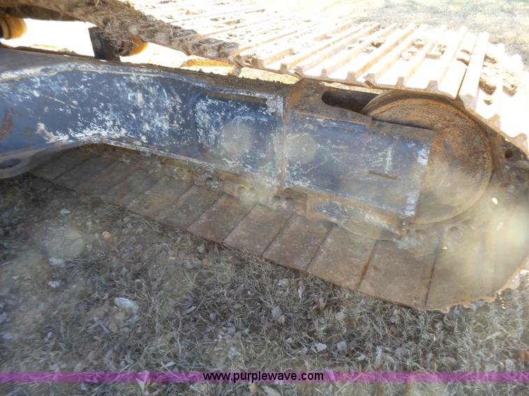 image for item L5413 2002 Kobelco SK210LC excavator