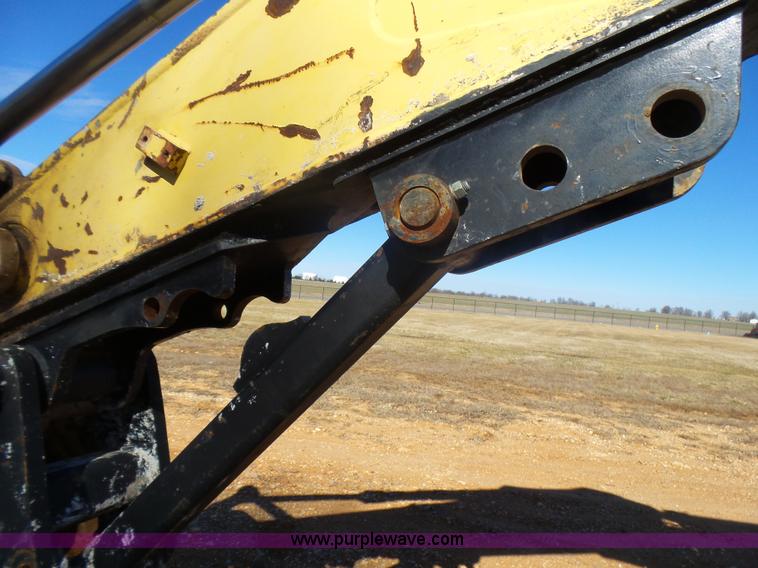 image for item L5413 2002 Kobelco SK210LC excavator