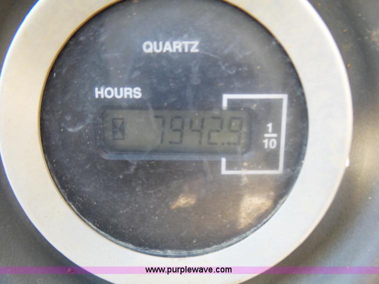 image for item L5413 2002 Kobelco SK210LC excavator