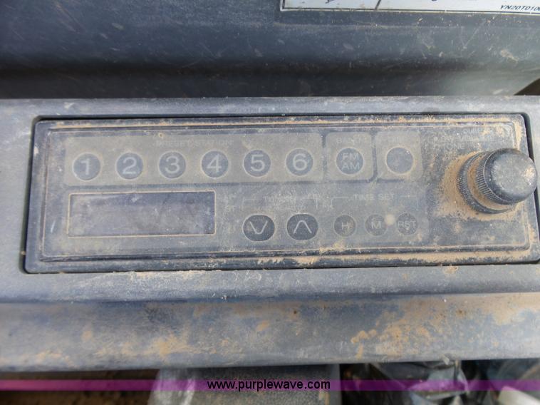 image for item L5413 2002 Kobelco SK210LC excavator