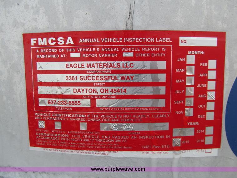 image for item L5525 2004 MAC end dump trailer