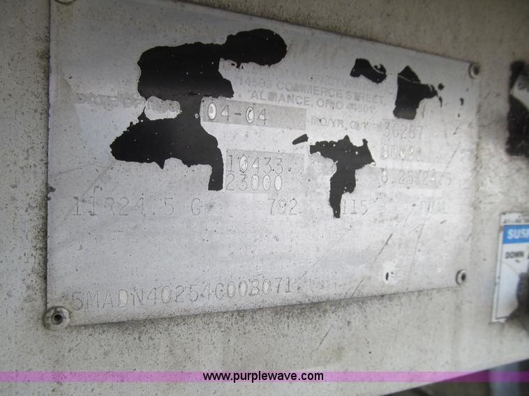 image for item L5525 2004 MAC end dump trailer