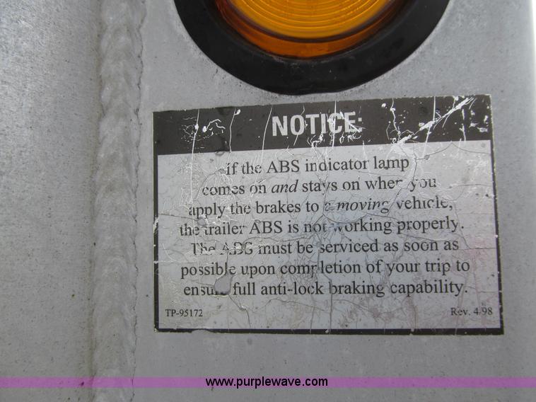 image for item L5525 2004 MAC end dump trailer