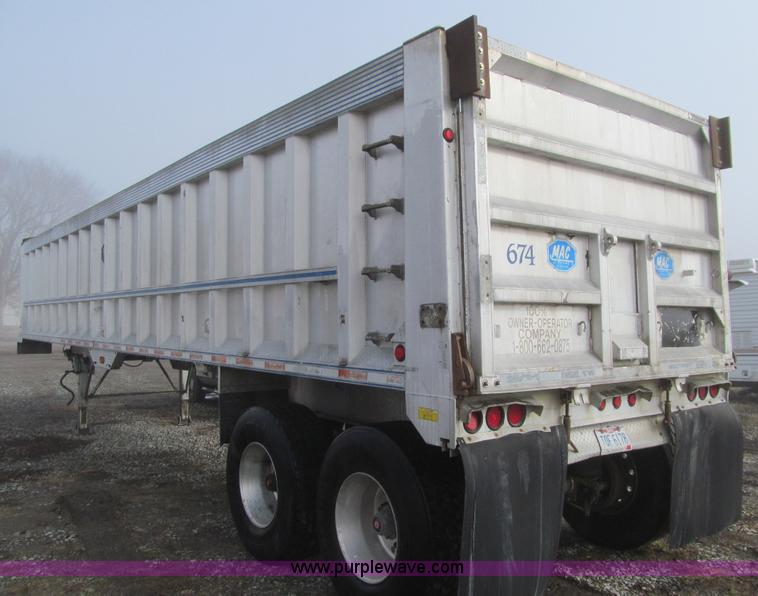 image for item L5525 2004 MAC end dump trailer