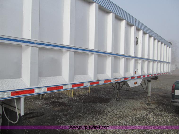 image for item L5525 2004 MAC end dump trailer