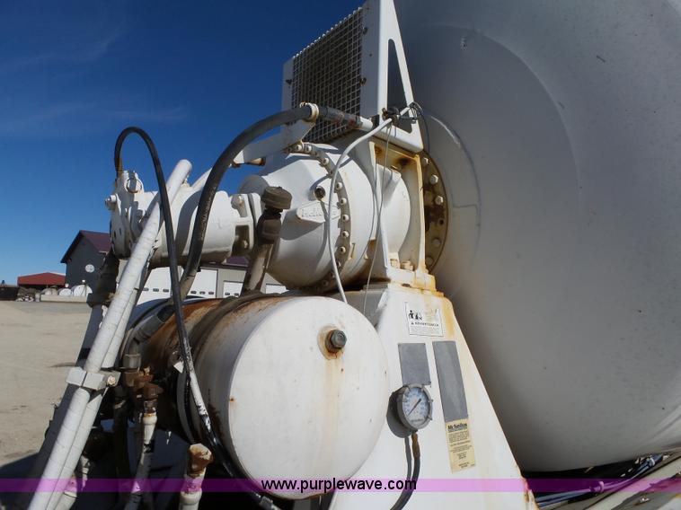 image for item L5547 1997 Mack RD690S mixer truck