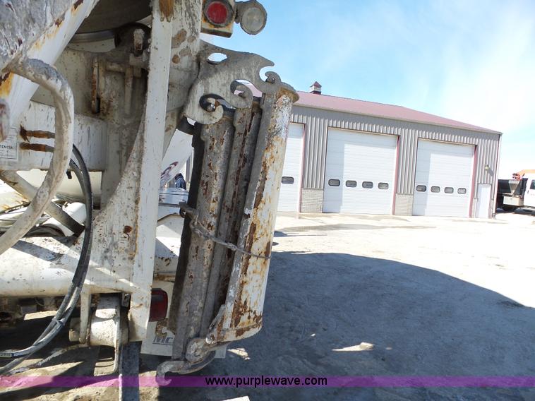 image for item L5547 1997 Mack RD690S mixer truck