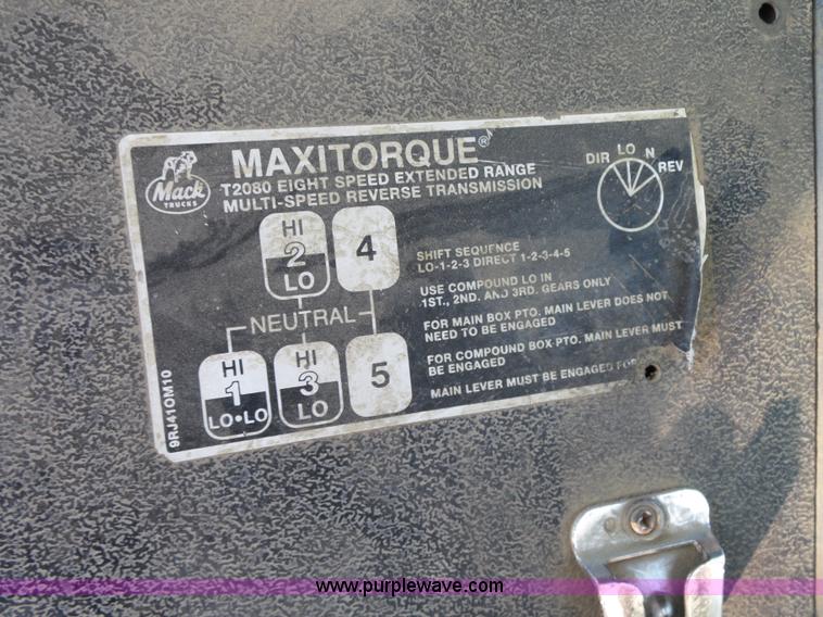 image for item L5547 1997 Mack RD690S mixer truck