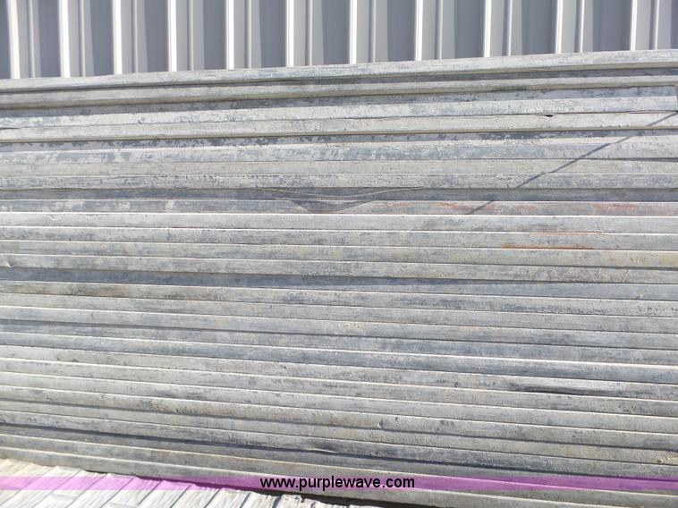 image for item L5548 Approximately 70 plastic concrete forms