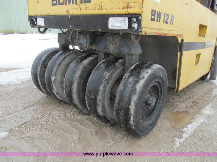 image for item L5565 Bomag BW12R pneumatic roller