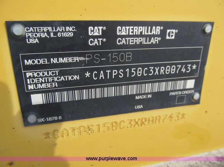 image for item L5566 2003 Caterpillar PS-150B pneumatic roller