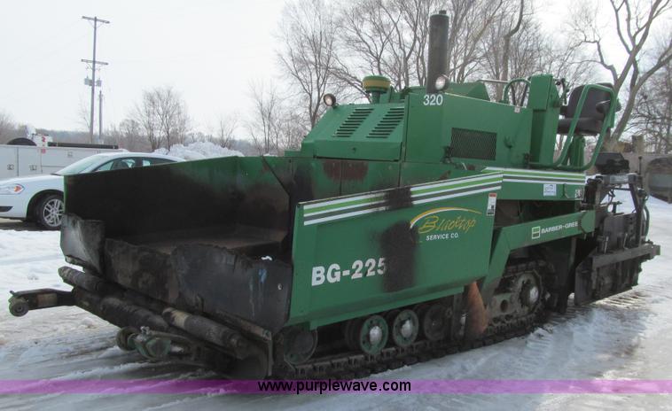 image for item L5567 1996 Barber Greene BG225B paver