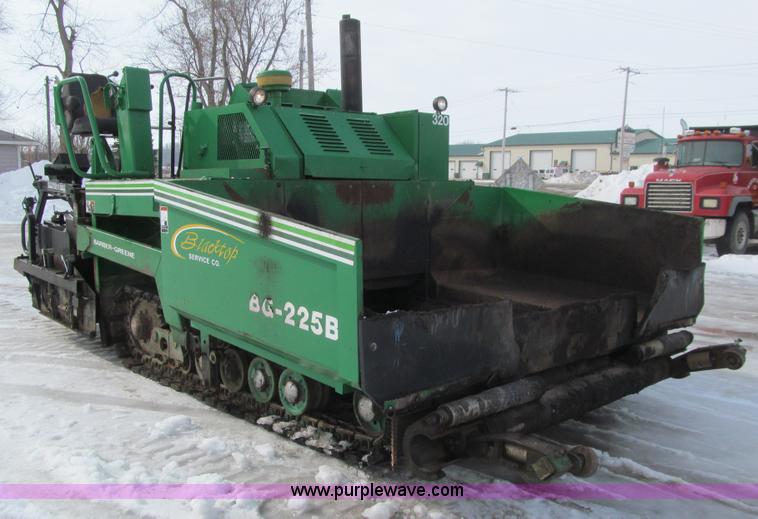 image for item L5567 1996 Barber Greene BG225B paver