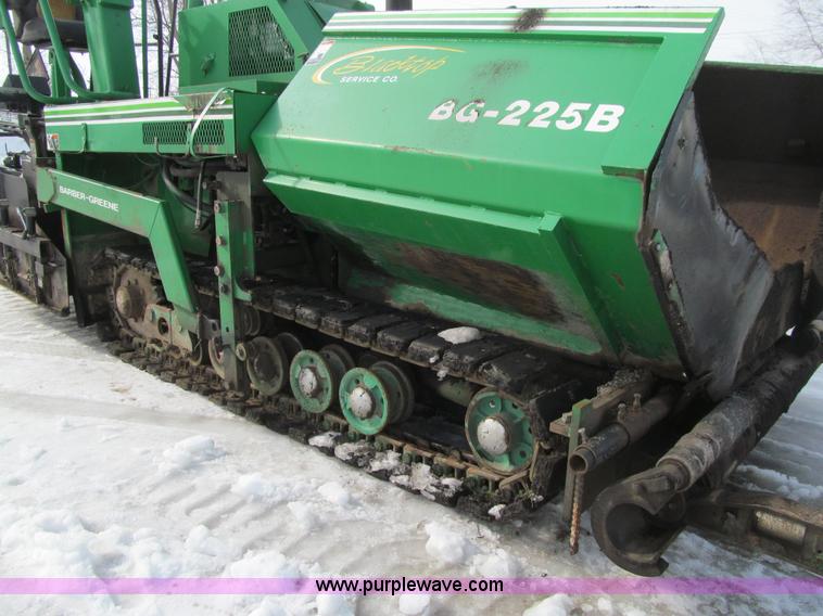 image for item L5567 1996 Barber Greene BG225B paver