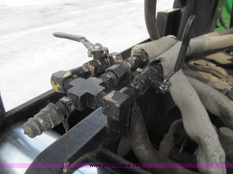 image for item L5567 1996 Barber Greene BG225B paver