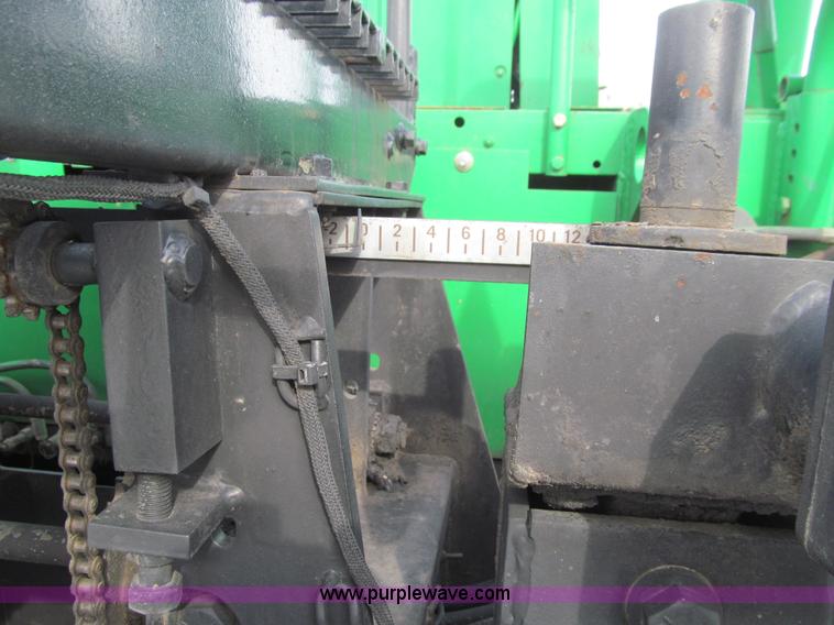 image for item L5567 1996 Barber Greene BG225B paver