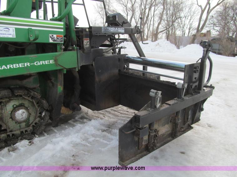 image for item L5567 1996 Barber Greene BG225B paver