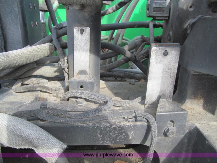 image for item L5567 1996 Barber Greene BG225B paver