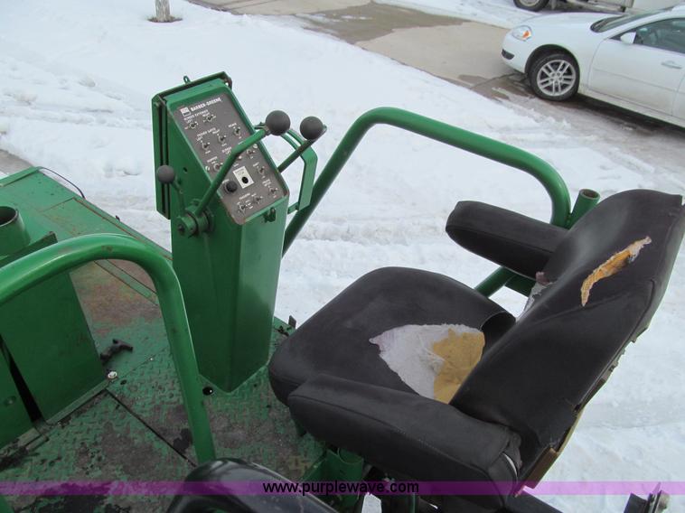 image for item L5567 1996 Barber Greene BG225B paver