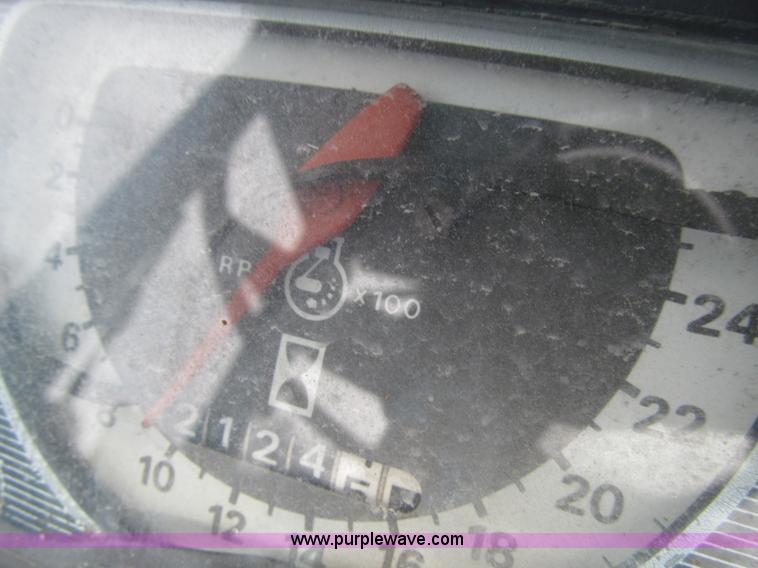 image for item L5569 Ford 2600 tractor