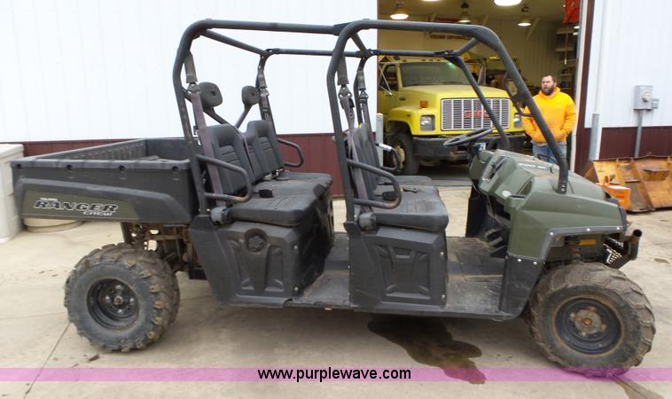 image for item L5574 2010 Polaris Ranger EFI800 utility vehicle
