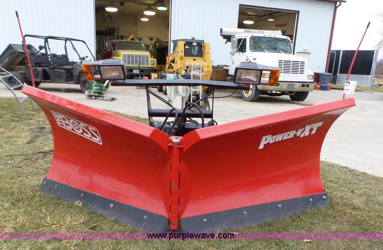 image for item L5575 Boss Power VXT snowplow