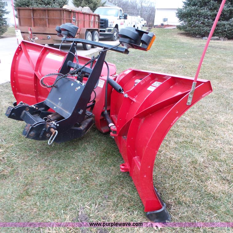 image for item L5575 Boss Power VXT snowplow
