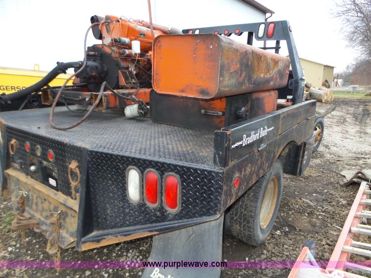 image for item L5581 Bradford flatbed