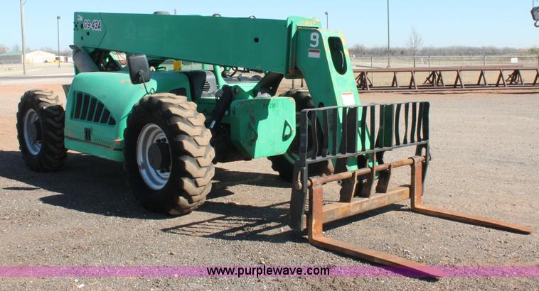 image for item L6826 2004 JLG G9-43A telehandler